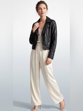 H&M Black Faux Leather Cropped Jacket Size Medium Lined Silver Hardware